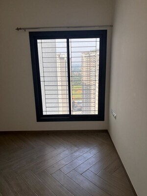 Room in 3 BHK Apartment at Sobha Manhattan Towers Town Park, Hosur Road – for Rent
