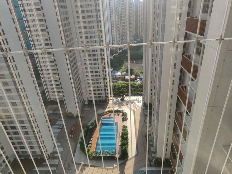 Exterior View, lodha-amara-tower-23 1 Bedroom 438 Sq.Ft. Apartment In Kolshet Road Thane 10759099