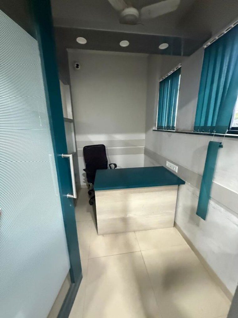 Team Area, prestige-point Commercial Office Space 6500 Sq.Ft. In Shukrawar Peth Pune 10759092