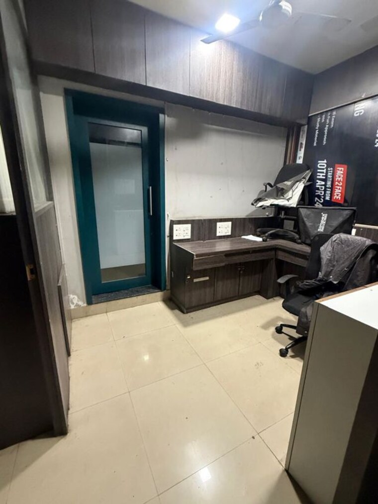 Other, prestige-point Commercial Office Space 6500 Sq.Ft. In Shukrawar Peth Pune 10759092
