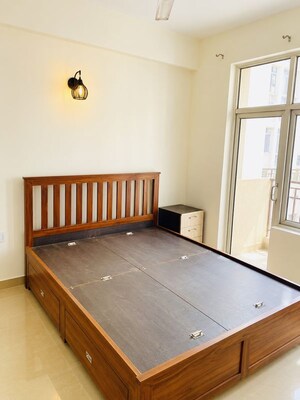 Room in 2 BHK Apartment at Shree Vardhman Mantra, Sector 67 – for Rent