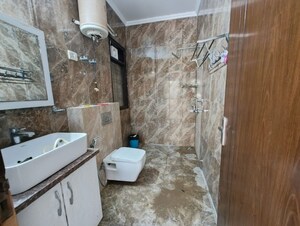 Attached Bathroom in 3 BHK Builder Floor at Sector 52 – for Rent