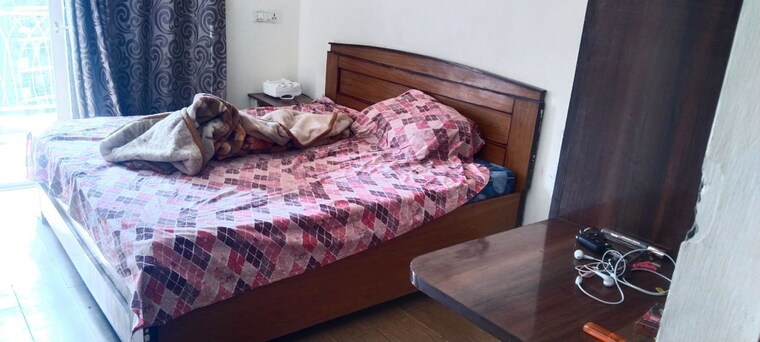 Bedroom, mahagun-mywoods 3 Bedroom 1235 Sq.Ft. Apartment In Sector 16c Greater Noida Greater Noida 10759114