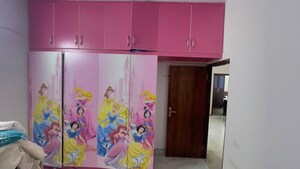 Furnished Amenities in 3 BHK Apartment at Dollars Colony – for Rent