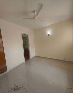Room in 2 BHK Apartment at Eros Wembley Estate, Sector 50 – for Rent