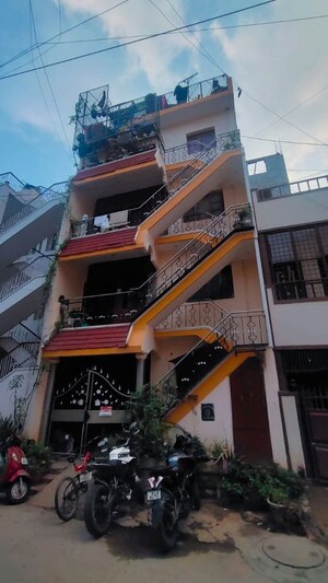 6+ BHK Independent House For Sale in Ombr Layout