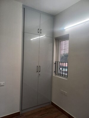 Room in 2.5 BHK Apartment at Brigade El Dorado, Bagaluru – for Rent