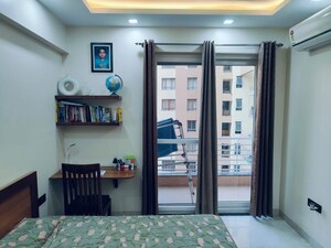 Bedroom in 2 BHK Apartment at Unitech Fresco, Sector 50 – for Rent