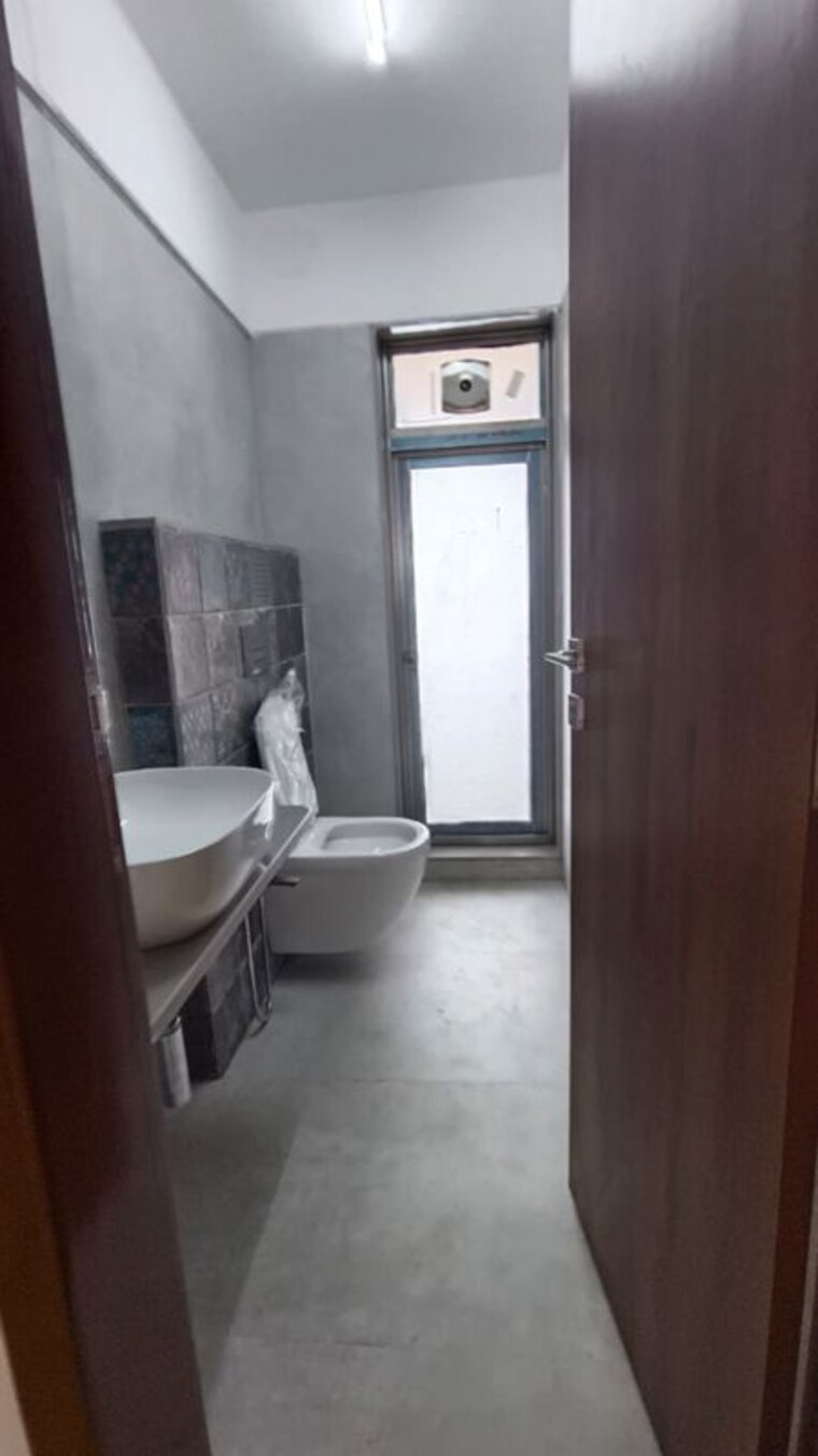 Bathroom, nri-complex-phase-i 2 Bedroom 900 Sq.Ft. Apartment In Seawoods Sector 58 Navi Mumbai 10759195
