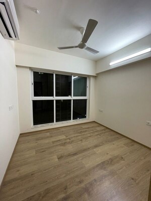 Room in 3 BHK Apartment at L&T Emerald Isle, Powai – for Sale