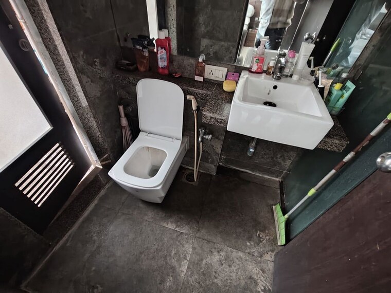 Bathroom, moreshwar-19-east 3 Bedroom 1200 Sq.Ft. Apartment In Nerul Navi Mumbai 10759233