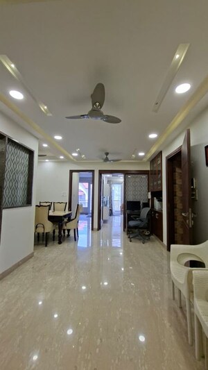 Living Room in 3 BHK Builder Floor at Green Park – for Rent