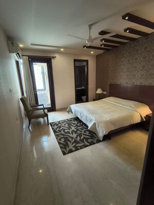 Living Room in 3 BHK Builder Floor at Defence Colony – for Rent