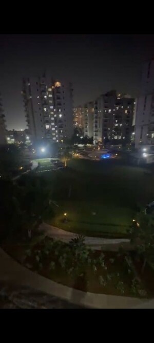 Bathroom in 3.5 BHK Apartment at Spaze Privy AT4, Sector 84 – for Rent
