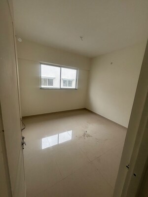 Room in 1 BHK Apartment at Kolte Patil R1 Life Republic, Hinjewadi – for Rent