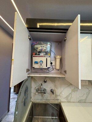  3 BHK Builder Floor at Mohan Garden – for Rent