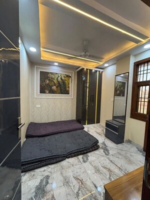 Bedroom in 3 BHK Builder Floor at Mohan Garden – for Rent