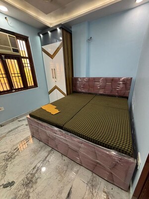Bedroom in 3 BHK Builder Floor at Mohan Garden – for Rent