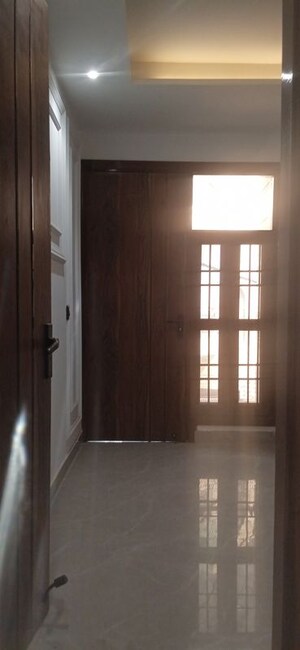 Room in 2 BHK Builder Floor at Palam – for Sale