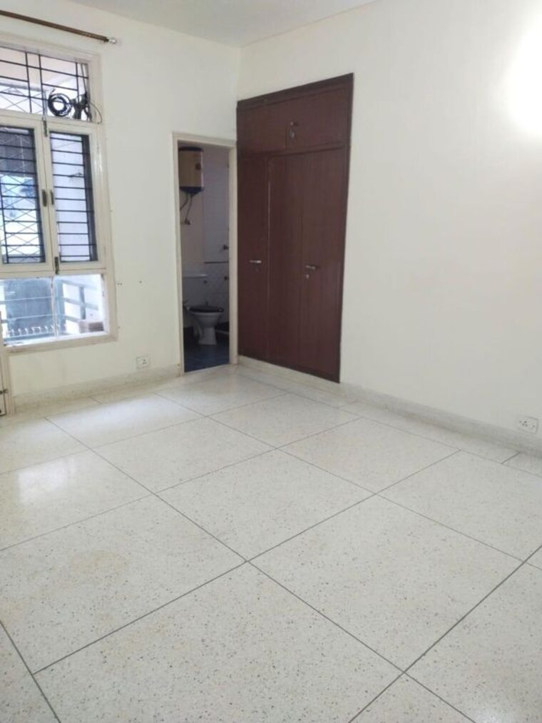 Room, unitech-south-city-ii 3 Bedroom 1802 Sq.Ft. Builder Floor In Sector 50 Gurgaon 10759395