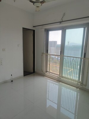2 BHK Apartment For Rent in Mayfair The View, Vikhroli West