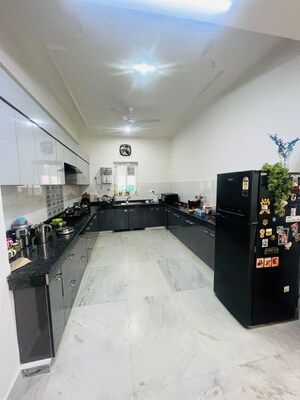 Kitchen in 2 BHK Builder Floor at Sector 51 – for Rent