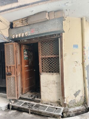  Builder Floor – Exterior View View at Shahdara - for Sale