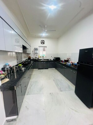 Kitchen in 2 BHK Builder Floor at Sector 39 – for Rent