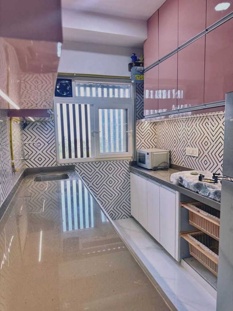 Balcony, andheri-chs 1 Bedroom 500 Sq.Ft. Apartment In Andheri West Mumbai 10759483