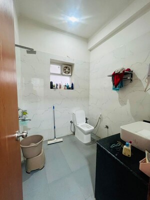 Team Area in 2 BHK Builder Floor at Sector 40 – for Rent