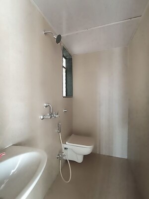 Bathroom in 1.5 BHK Apartment at Runwal My City Phase II Cluster 05, Dombivli East – for Rent