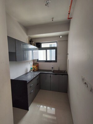 Living Room in 1.5 BHK Apartment at Kalpataru Elitus, Mulund West – for Rent