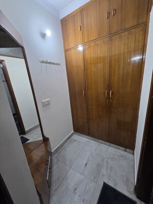Furnished Amenities in 2.5 BHK Builder Floor at Sector 15 – for Rent