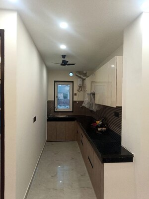 Kitchen in 3.5 BHK Builder Floor at Sector 52 – for Rent