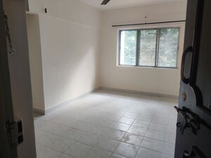 Room in 2 BHK Apartment at Siddharth Nagar Phase 1, Aundh – for Rent