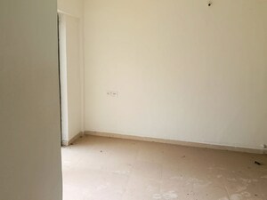 Room in  Apartment at Ambodi – for Sale