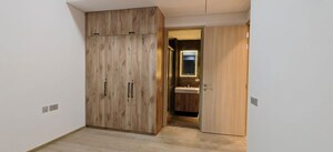 Furnished Amenities in 3 BHK Apartment at Rustomjee Crown, Prabhadevi – for Rent