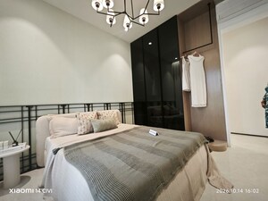 Bedroom in 2 BHK Apartment at Kanakia Greenberg, Akurli – for Sale