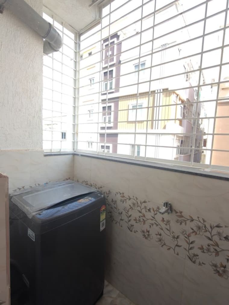 Room, tulip-residency-kondapur 1 Bedroom 680 Sq.Ft. Apartment In Kondapur Hyderabad 10759612