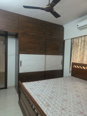 Room in 3 BHK Apartment at SSD Sai Pearl, Pimple Saudagar – for Rent