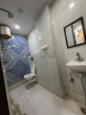 Bathroom in 2 BHK Builder Floor at Uttam Nagar – for Rent