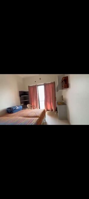 Bedroom in 2 BHK Apartment at Saikaran Kanak Edge, Malad East – for Rent