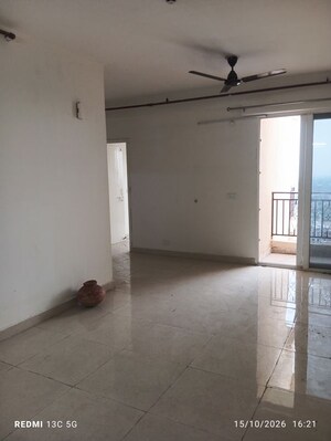 Hall in 2 BHK Apartment at Signature Global Prime, Sector 63a – for Rent