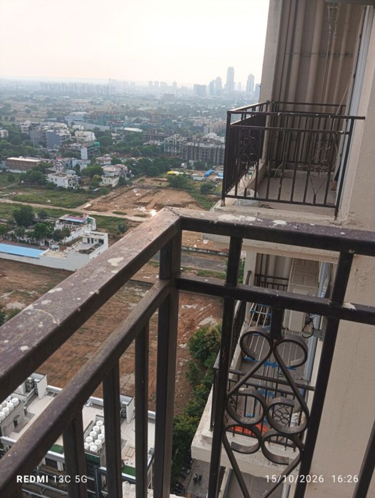 Balcony, signature-global-prime 2 Bedroom 573 Sq.Ft. Apartment In Sector 63a Gurgaon 10759663