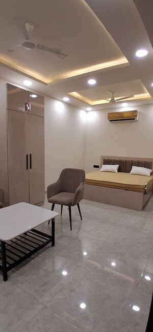 1 RK Builder Floor For Rent in Sector 56