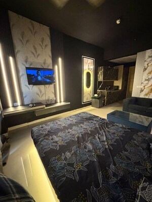 Bedroom in Studio Apartment at Gaur City Center, Sector 4 Greater Noida – for Rent