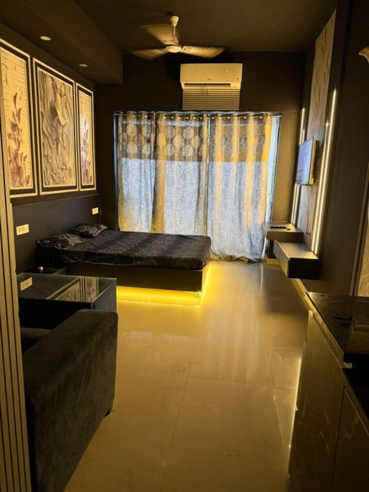 Living Room, gaur-city-center Studio 500 Sq.Ft. Apartment In Sector 4 Greater Noida Greater Noida 10759811