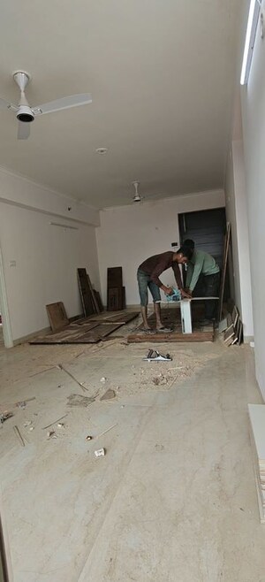 Parking in 3 BHK Apartment at Chandra Panorama, Sushant Golf City – for Sale