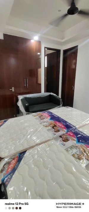 Bedroom in 1 BHK Apartment at Vastu Apartments, Sector 55 – for Rent