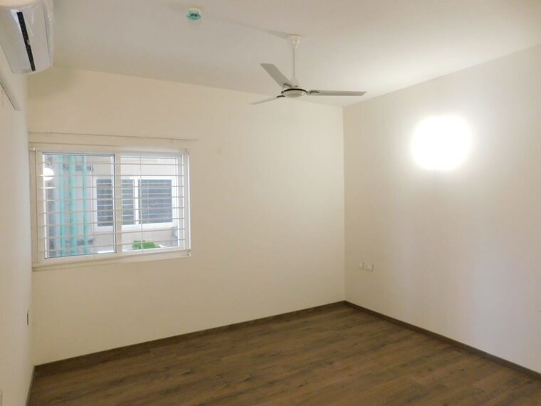 Room, kothaguda 3 Bedroom 2200 Sq.Ft. Apartment In Kothaguda Hyderabad 10759898